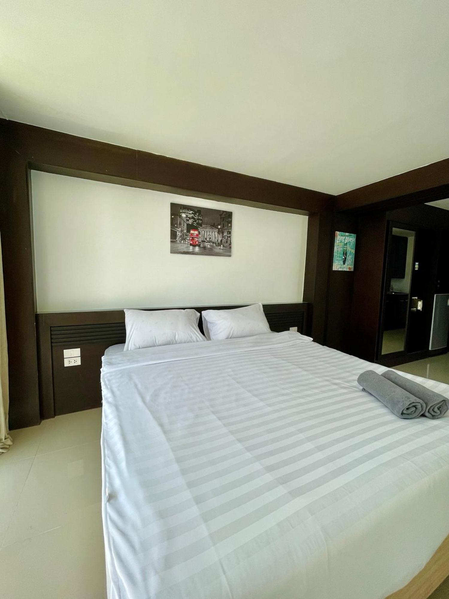 Aparthotel The Kris Residence *