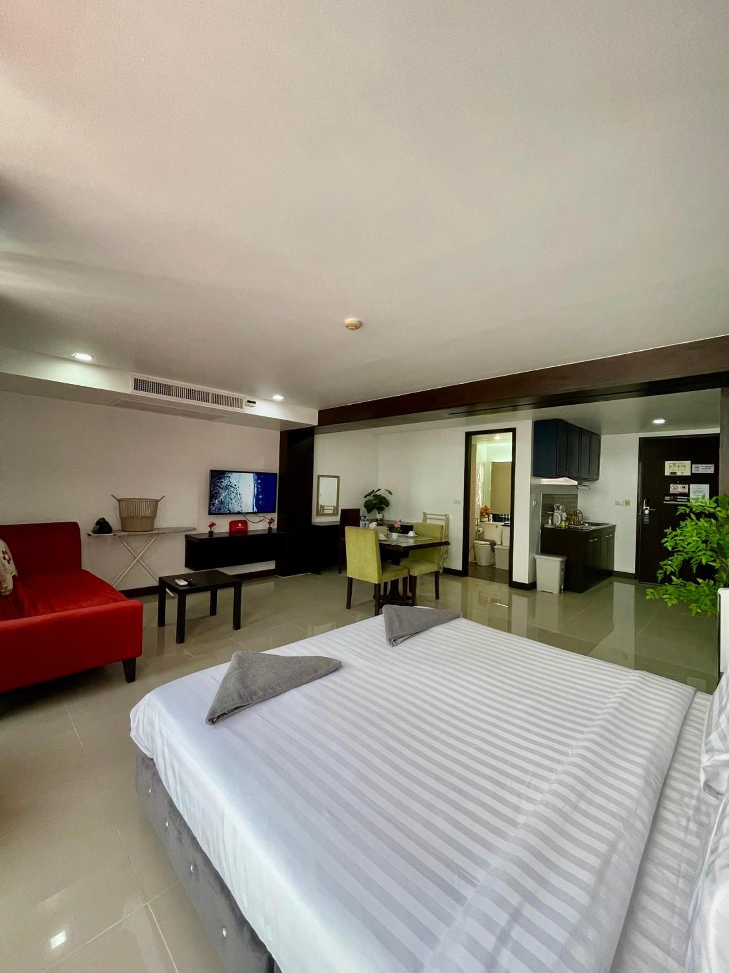 Aparthotel The Kris Residence *