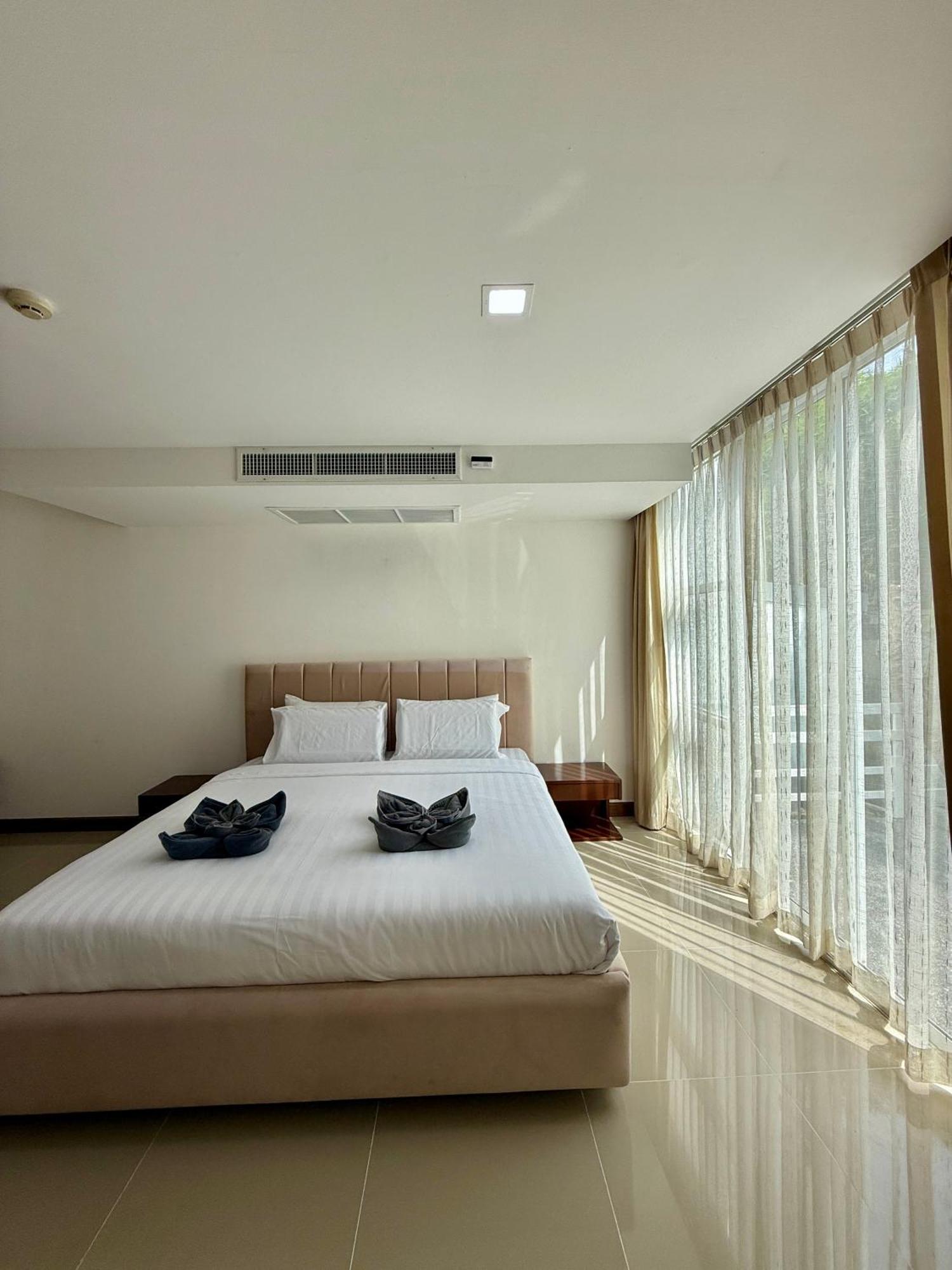 Aparthotel The Kris Residence *