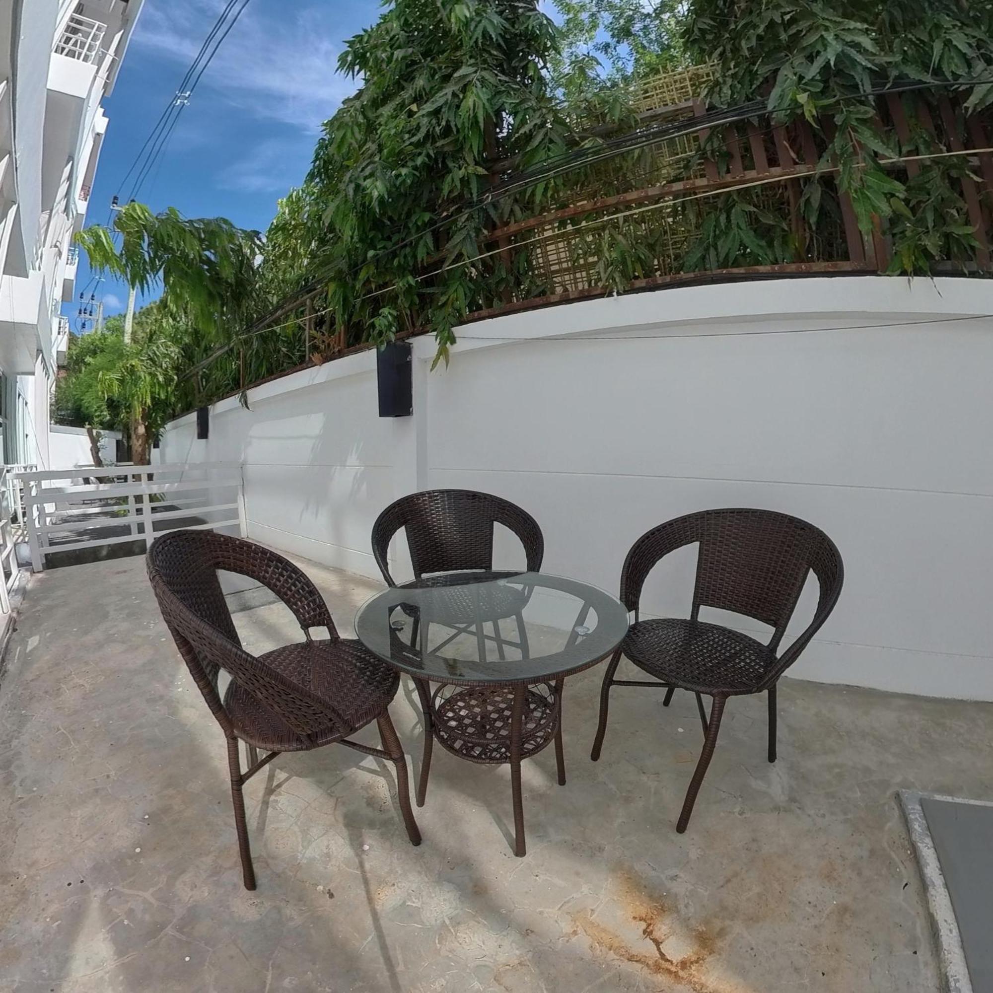 The Kris Residence Aparthotel *